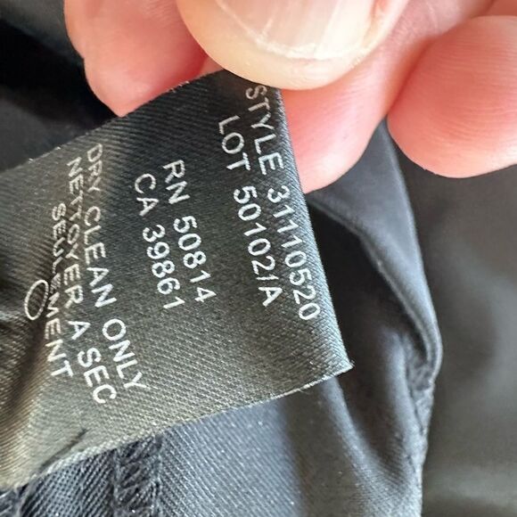 Elie Tahari black techno fabric pants size 6 - Picture 6 of 12